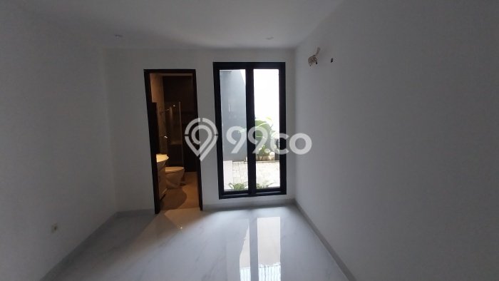 Rumah Eksklusif Dijual LT 130m2 di Kebayoran Lama, Jakarta Selatan Rumah Eksklusif Dijual LT 130m2 di Kebayoran Lama, Jakarta Selatan