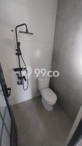 For Sale Hunian Rumah Terawat 3 Kamar di Serua, Tangerang For Sale Hunian Rumah Terawat 3 Kamar di Serua, Tangerang