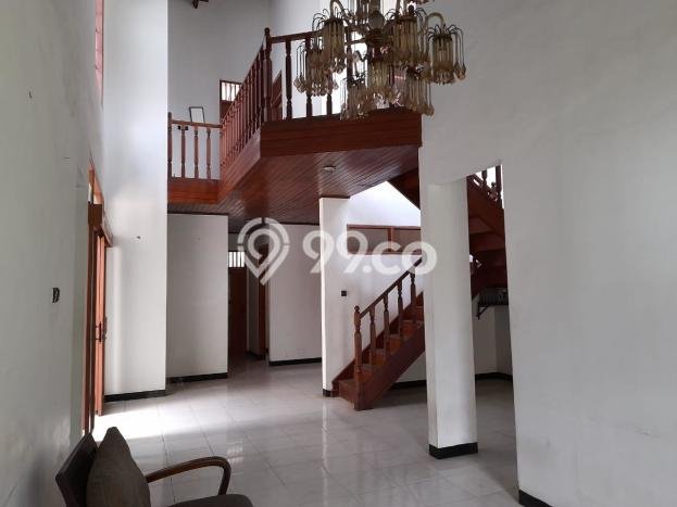For Sale Hunian Rumah Nyaman 4 KT di Bintaro, Tangerang Selatan For Sale Hunian Rumah Nyaman 4 KT di Bintaro, Tangerang Selatan