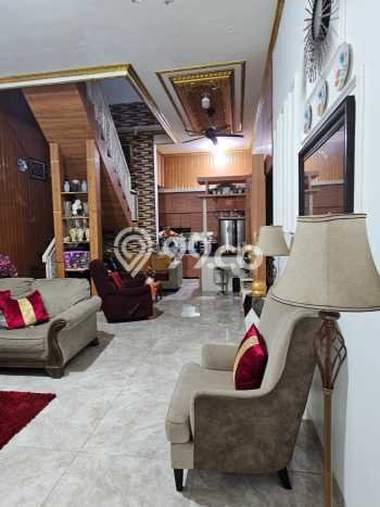 Rumah Mewah Siap Huni LT 135m2 di Kramat Jati, Jakarta Timur Rumah Mewah Siap Huni LT 135m2 di Kramat Jati, Jakarta Timur