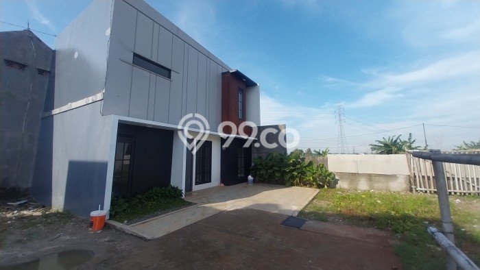 For Sale Hunian Rumah Terawat 3 Kamar di Serua, Tangerang For Sale Hunian Rumah Terawat 3 Kamar di Serua, Tangerang