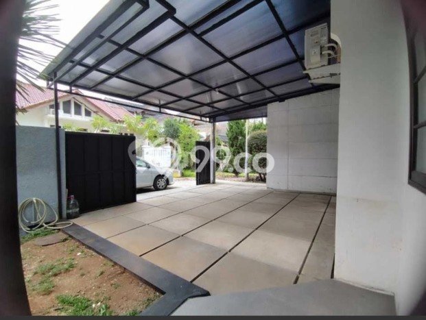 Hunian Mewah LB 200m2 Siap Huni Desain Elegan di Bintaro, Jakarta Selatan Hunian Mewah LB 200m2 Siap Huni Desain Elegan di Bintaro, Jakarta Selatan