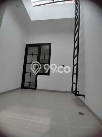 Rumah Elit Modern Tanpa Renovasi di Bintaro Tangerang Selatan Rumah Elit Modern Tanpa Renovasi di Bintaro Tangerang Selatan