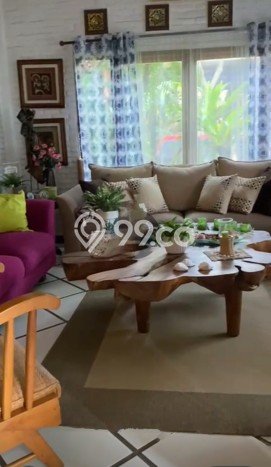 Ready to Use! Premium House LT 515m2 Desain Elegan di Bintaro Ready to Use! Premium House LT 515m2 Desain Elegan di Bintaro