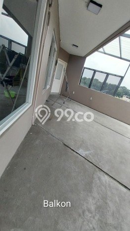 Sewa Rumah Strategis di SCBD LT 400m2 / LB 800m2 Kondisi Bagus Sewa Rumah Strategis di SCBD LT 400m2 / LB 800m2 Kondisi Bagus