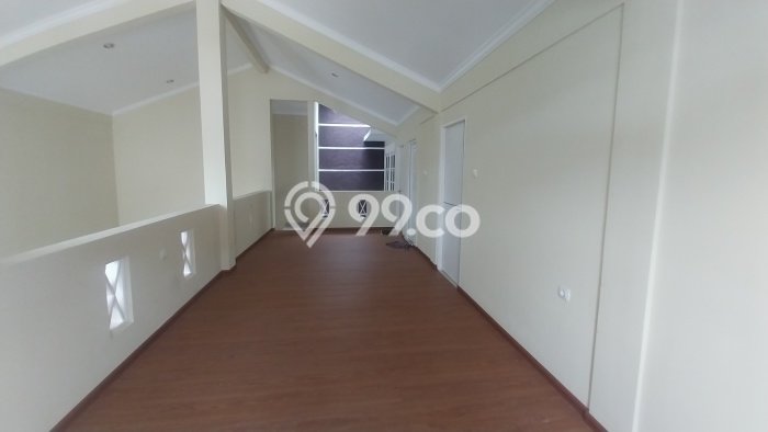 Disewakan! Rumah 4 Kamar Tidur &
3 Kamar Mandi di Bintaro, Tangerang Selatan Disewakan! Rumah 4 Kamar Tidur &
3 Kamar Mandi di Bintaro, Tangerang Selatan