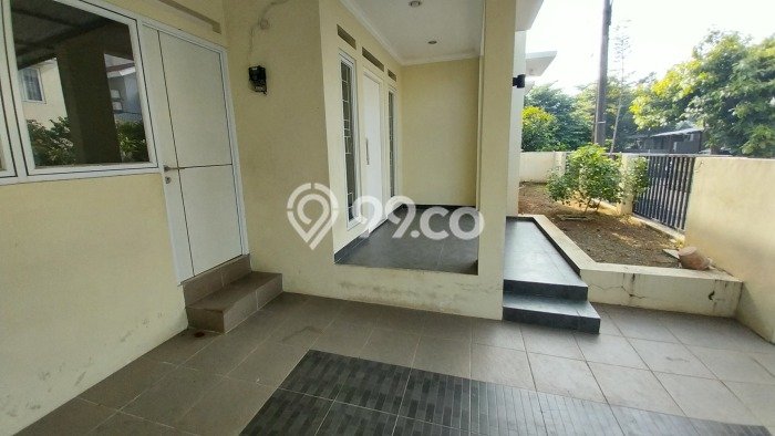 Disewakan! Rumah 4 Kamar Tidur &
3 Kamar Mandi di Bintaro, Tangerang Selatan Disewakan! Rumah 4 Kamar Tidur &
3 Kamar Mandi di Bintaro, Tangerang Selatan