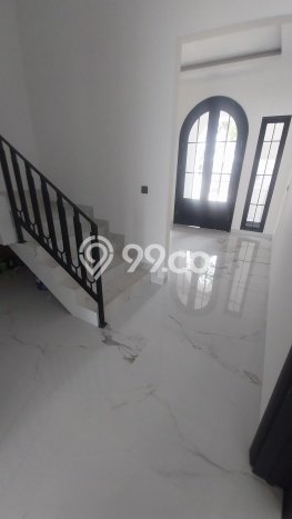 Rumah Elit Modern Tanpa Renovasi di Bintaro Tangerang Selatan Rumah Elit Modern Tanpa Renovasi di Bintaro Tangerang Selatan