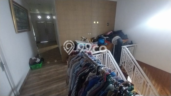 Rumah Mewah Siap Huni LT 135m2 di Kramat Jati, Jakarta Timur Rumah Mewah Siap Huni LT 135m2 di Kramat Jati, Jakarta Timur
