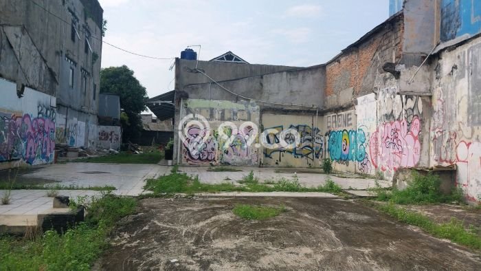 Lokasi Strategis! Dijual Kantor Bisnis di Ciputat Timur, Tangerang Selatan Kondisi Bagus Lokasi Strategis! Dijual Kantor Bisnis di Ciputat Timur, Tangerang Selatan Kondisi Bagus
