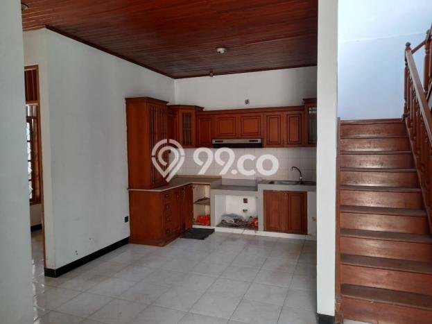 For Sale Hunian Rumah Nyaman 4 KT di Bintaro, Tangerang Selatan For Sale Hunian Rumah Nyaman 4 KT di Bintaro, Tangerang Selatan