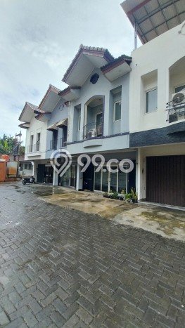 Ruko Dijual di Tangerang Selatan LT 70m2 & LB 140m2 Lokasi Terbaik! Ruko Dijual di Tangerang Selatan LT 70m2 & LB 140m2 Lokasi Terbaik!