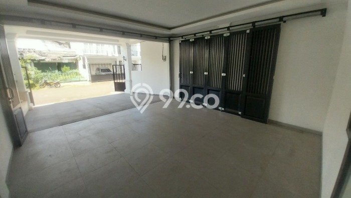 Jual Rumah Luas Elegan Dengan View Eksklusif di Bintaro, Tangerang Selatan Jual Rumah Luas Elegan Dengan View Eksklusif di Bintaro, Tangerang Selatan