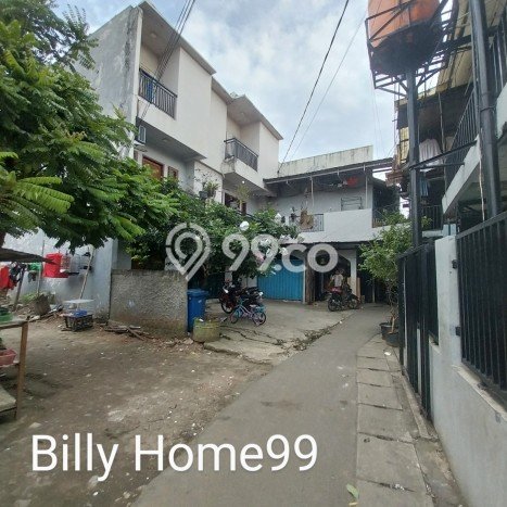 Dijual Kost 35 Kamar di Tangerang Selatan untuk Aset Anda Dijual Kost 35 Kamar di Tangerang Selatan untuk Aset Anda
