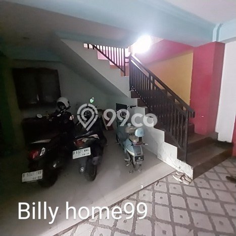 Dijual Kost 35 Kamar di Tangerang Selatan untuk Aset Anda Dijual Kost 35 Kamar di Tangerang Selatan untuk Aset Anda