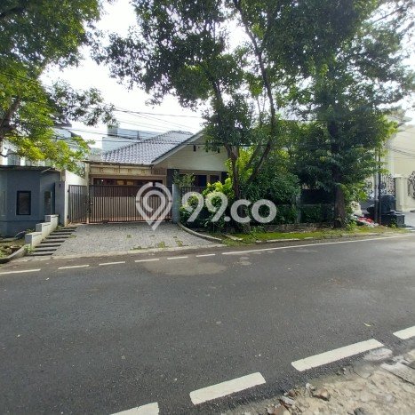 Hot Offer Hunian Premium Ideal dan Luas di Kebayoran Baru, Jakarta Selatan Hot Offer Hunian Premium Ideal dan Luas di Kebayoran Baru, Jakarta Selatan