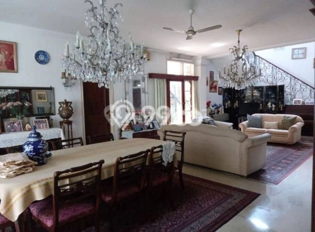 Rumah Elit Modern Tanpa Renovasi di Pondok Indah Jakarta Selatan Rumah Elit Modern Tanpa Renovasi di Pondok Indah Jakarta Selatan