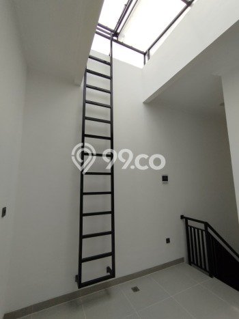 Rumah Elit Modern Tanpa Renovasi di Bintaro Tangerang Selatan Rumah Elit Modern Tanpa Renovasi di Bintaro Tangerang Selatan