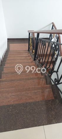 Disewakan! Rumah 4 Kamar Tidur &
4 Kamar Mandi di Lebak Bulus, Jakarta Selatan Disewakan! Rumah 4 Kamar Tidur &
4 Kamar Mandi di Lebak Bulus, Jakarta Selatan