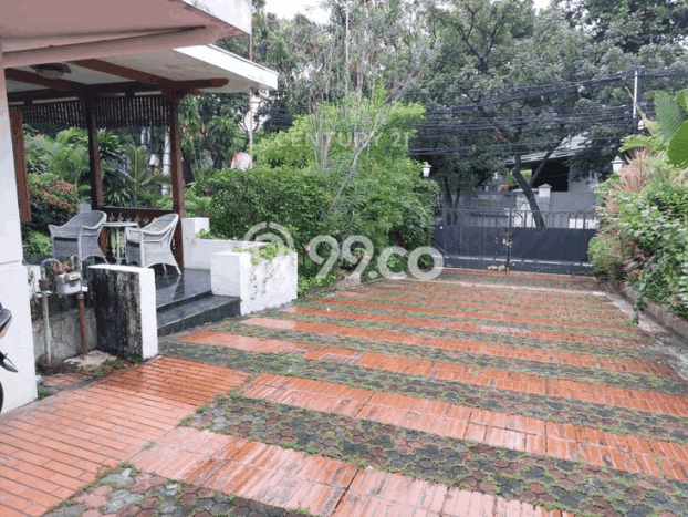 Rumah Eksklusif Siap Huni LT 980m2 di Menteng, Jakarta Pusat Rumah Eksklusif Siap Huni LT 980m2 di Menteng, Jakarta Pusat