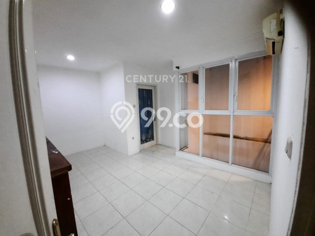 Rumah di Bintaro, Siap Huni, 4 KT, Akses Bintaro, Tangerang Selatan, Tangerang Selatan, LT 135m² Bangunan 150m² Rumah di Bintaro, Siap Huni, 4 KT, Akses Bintaro, Tangerang Selatan, Tangerang Selatan, LT 135m² Bangunan 150m²
