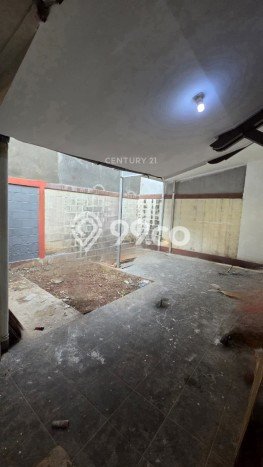 Disewakan Rumah Harga Terjangkau di Sektor 3 - Bintaro Tangerang Selatan dengan 3 KT Disewakan Rumah Harga Terjangkau di Sektor 3 - Bintaro Tangerang Selatan dengan 3 KT
