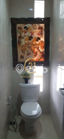 Rumah Luas Asri 2 KT Siap Huni di Bintaro Tangerang Selatan Rumah Luas Asri 2 KT Siap Huni di Bintaro Tangerang Selatan