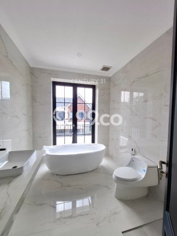 Dijual Rumah Luas Megah Dengan View Cantik di Sektor 3 - Bintaro, Tangerang Selatan Dijual Rumah Luas Megah Dengan View Cantik di Sektor 3 - Bintaro, Tangerang Selatan