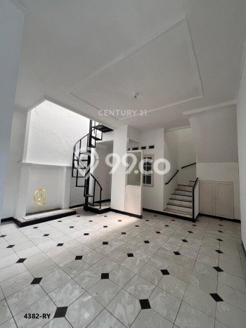 Ready to Use! Luxury House LT 120m2 Desain Modern di Bintaro Ready to Use! Luxury House LT 120m2 Desain Modern di Bintaro