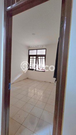 Disewakan Rumah Harga Terjangkau di Sektor 3 - Bintaro Tangerang Selatan dengan 3 KT Disewakan Rumah Harga Terjangkau di Sektor 3 - Bintaro Tangerang Selatan dengan 3 KT
