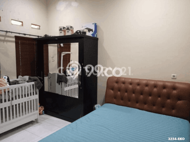Dijual Rumah 5 Kamar Lokasi Strategis Bagus dan Strategis di Serpong Dijual Rumah 5 Kamar Lokasi Strategis Bagus dan Strategis di Serpong