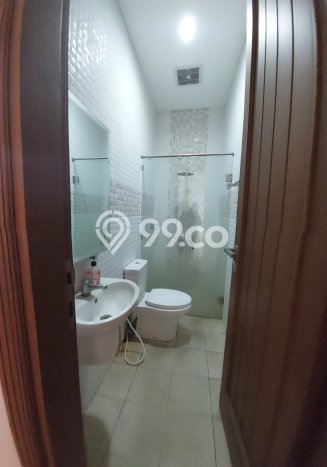 Jual Rumah Luas Elegan Dengan View Cantik di Pondok Pinang, Jakarta Selatan Jual Rumah Luas Elegan Dengan View Cantik di Pondok Pinang, Jakarta Selatan