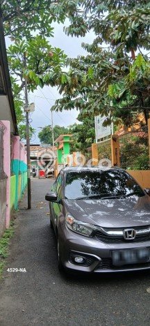 Hunian Eksklusif Siap Huni LT 249m2 di Kebayoran Lama, Jakarta Selatan Hunian Eksklusif Siap Huni LT 249m2 di Kebayoran Lama, Jakarta Selatan