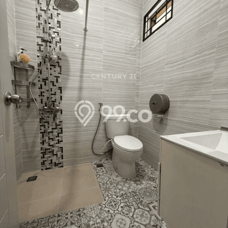 Jual Rumah Luas Megah Dengan View Cantik di Bintaro, Tangerang Selatan Jual Rumah Luas Megah Dengan View Cantik di Bintaro, Tangerang Selatan