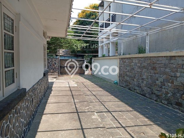 For Sale Rumah Mewah Exclusive di Menteng, Jakarta Pusat For Sale Rumah Mewah Exclusive di Menteng, Jakarta Pusat