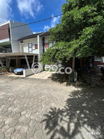 Rumah Luas Asri 3 KT Siap Huni di Bintaro Tangerang Selatan Rumah Luas Asri 3 KT Siap Huni di Bintaro Tangerang Selatan