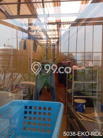 Rumah Mewah LB 500m2 Siap Huni Desain Elegan di Bintaro, Tangerang Selatan Rumah Mewah LB 500m2 Siap Huni Desain Elegan di Bintaro, Tangerang Selatan