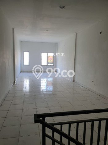 Unit Komersial Disewakan di Tangerang Selatan Area Strategis Harga Kompetitif Unit Komersial Disewakan di Tangerang Selatan Area Strategis Harga Kompetitif