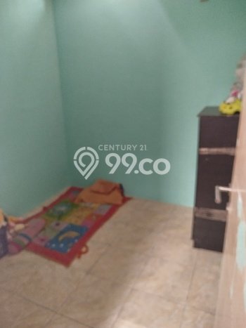 Rumah Strategis Minimalis Lb 150m2 di Ciputat, Tangerang Selatan Rumah Strategis Minimalis Lb 150m2 di Ciputat, Tangerang Selatan