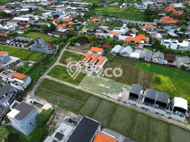 Dijual Tanah Lokasi Kerobokan, Badung Seluas 600m2 Dijual Tanah Lokasi Kerobokan, Badung Seluas 600m2