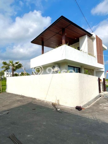 Dijual Rumah Luas Elegan Dengan View Eksklusif di Cemagi, Badung Dijual Rumah Luas Elegan Dengan View Eksklusif di Cemagi, Badung