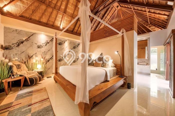 Jual Rumah Luas Elegan Dengan View Eksklusif di Seminyak, Badung Jual Rumah Luas Elegan Dengan View Eksklusif di Seminyak, Badung