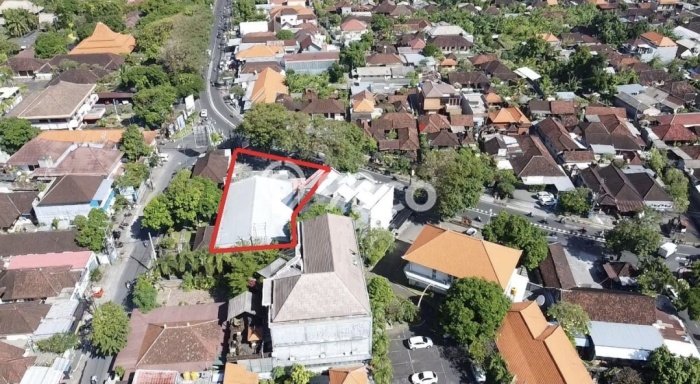 Tanah Lokasi Strategis di , Luas 980m2m², Akses ke Fasilitas Umum, Akses Denpasar, Denpasar Tanah Lokasi Strategis di , Luas 980m2m², Akses ke Fasilitas Umum, Akses Denpasar, Denpasar