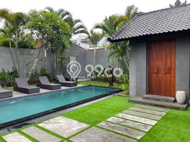 For Sale! Luxury House LT 280m2 Desain Elegan di Seminyak For Sale! Luxury House LT 280m2 Desain Elegan di Seminyak