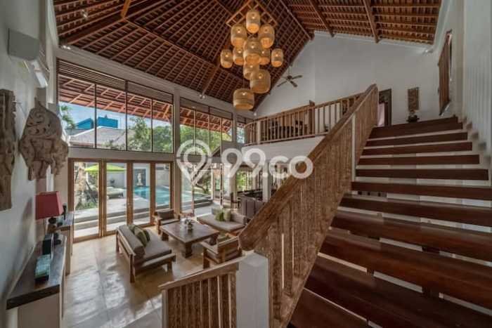 Hunian Elit LB 350m2 Siap Huni Desain Elegan di Petitenget, Badung Hunian Elit LB 350m2 Siap Huni Desain Elegan di Petitenget, Badung
