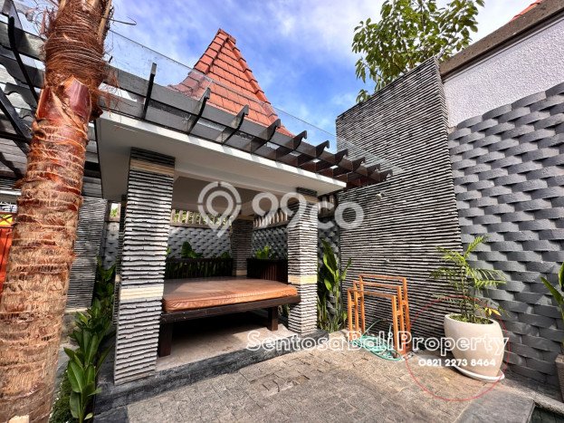 Ready to Use! Luxury House LT 167m2 Desain Modern di Kerobokan Ready to Use! Luxury House LT 167m2 Desain Modern di Kerobokan