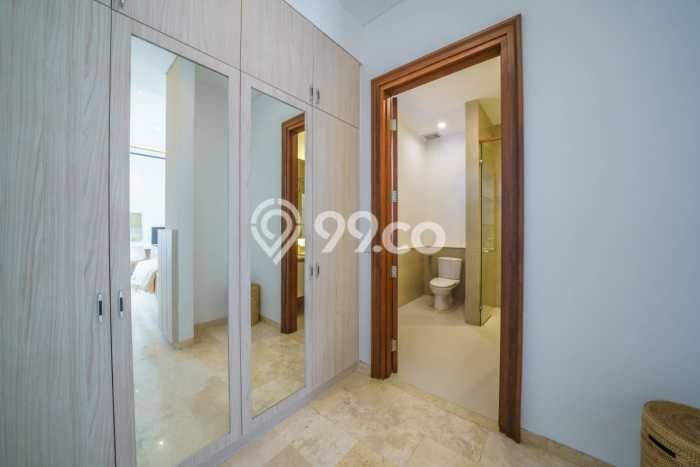 For Sale! Luxury House LT 500m2 Desain Modern di Kerobokan For Sale! Luxury House LT 500m2 Desain Modern di Kerobokan