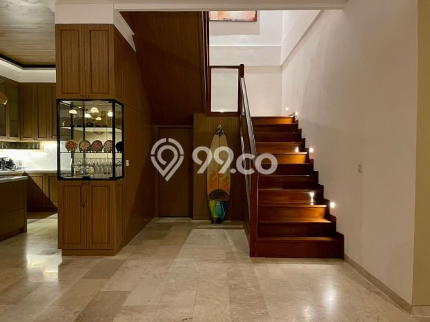For Sale! Luxury House LT 500m2 Desain Modern di Kerobokan For Sale! Luxury House LT 500m2 Desain Modern di Kerobokan