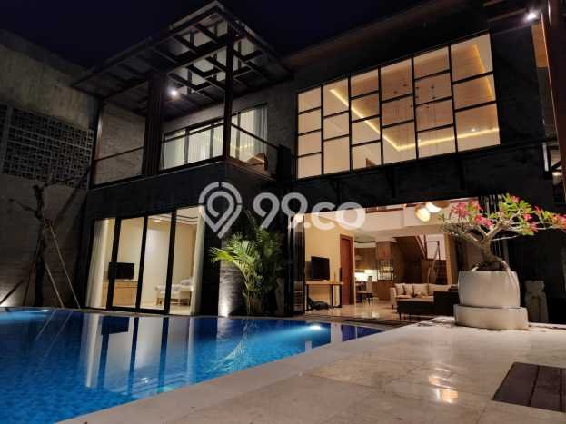 For Sale! Luxury House LT 500m2 Desain Modern di Kerobokan For Sale! Luxury House LT 500m2 Desain Modern di Kerobokan