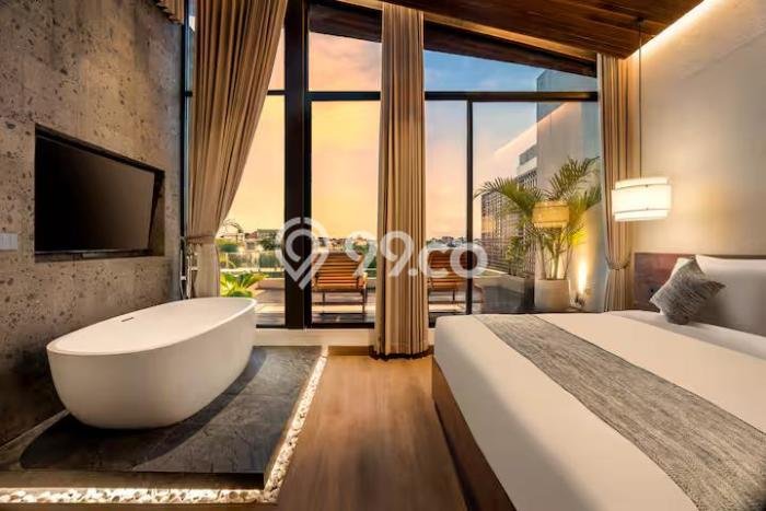 Jual Rumah Mewah Megah Dengan View Cantik di Canggu, Badung Jual Rumah Mewah Megah Dengan View Cantik di Canggu, Badung